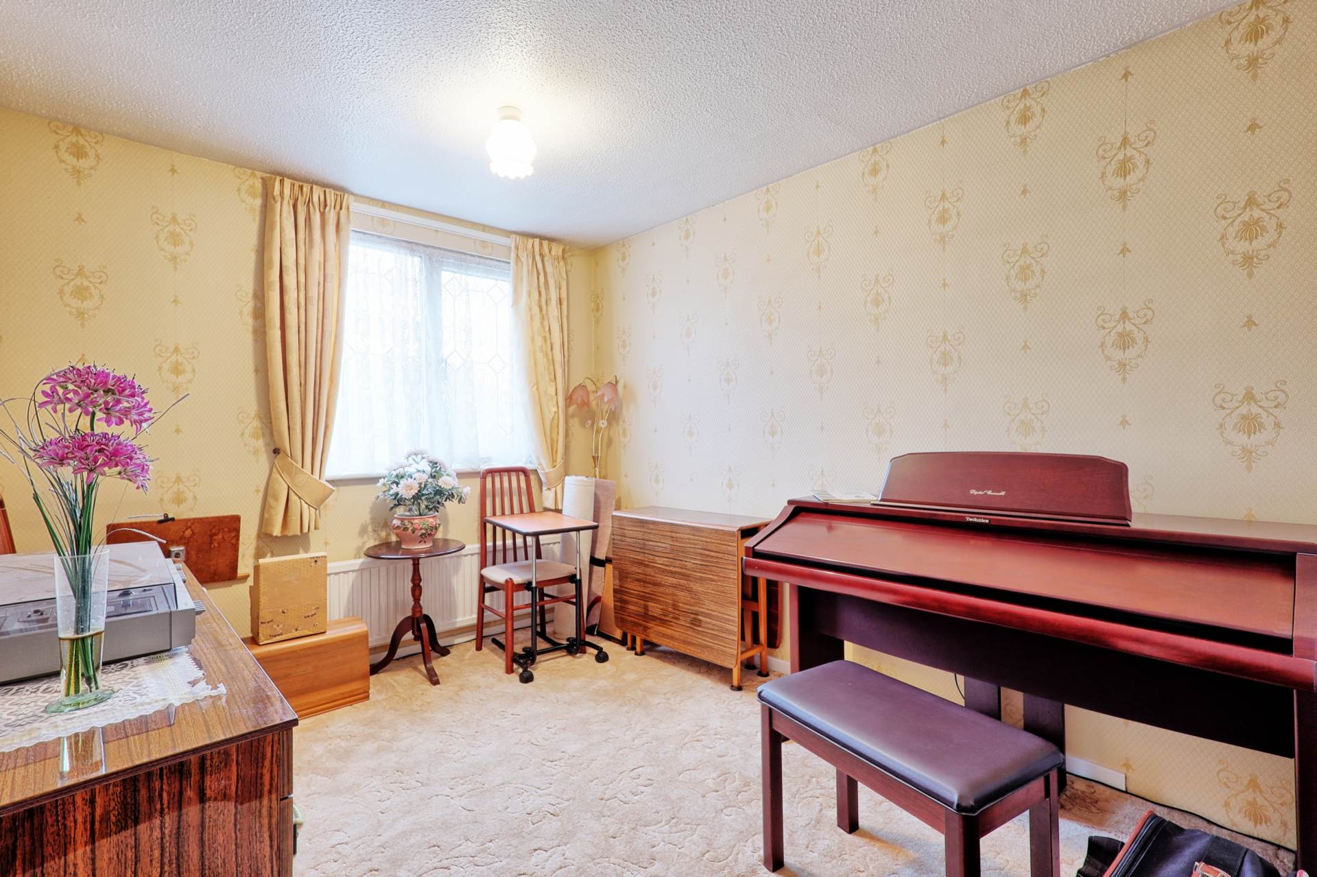 Additional Property Image 3 bedroom Semi Detached for sale in Benfleet 11