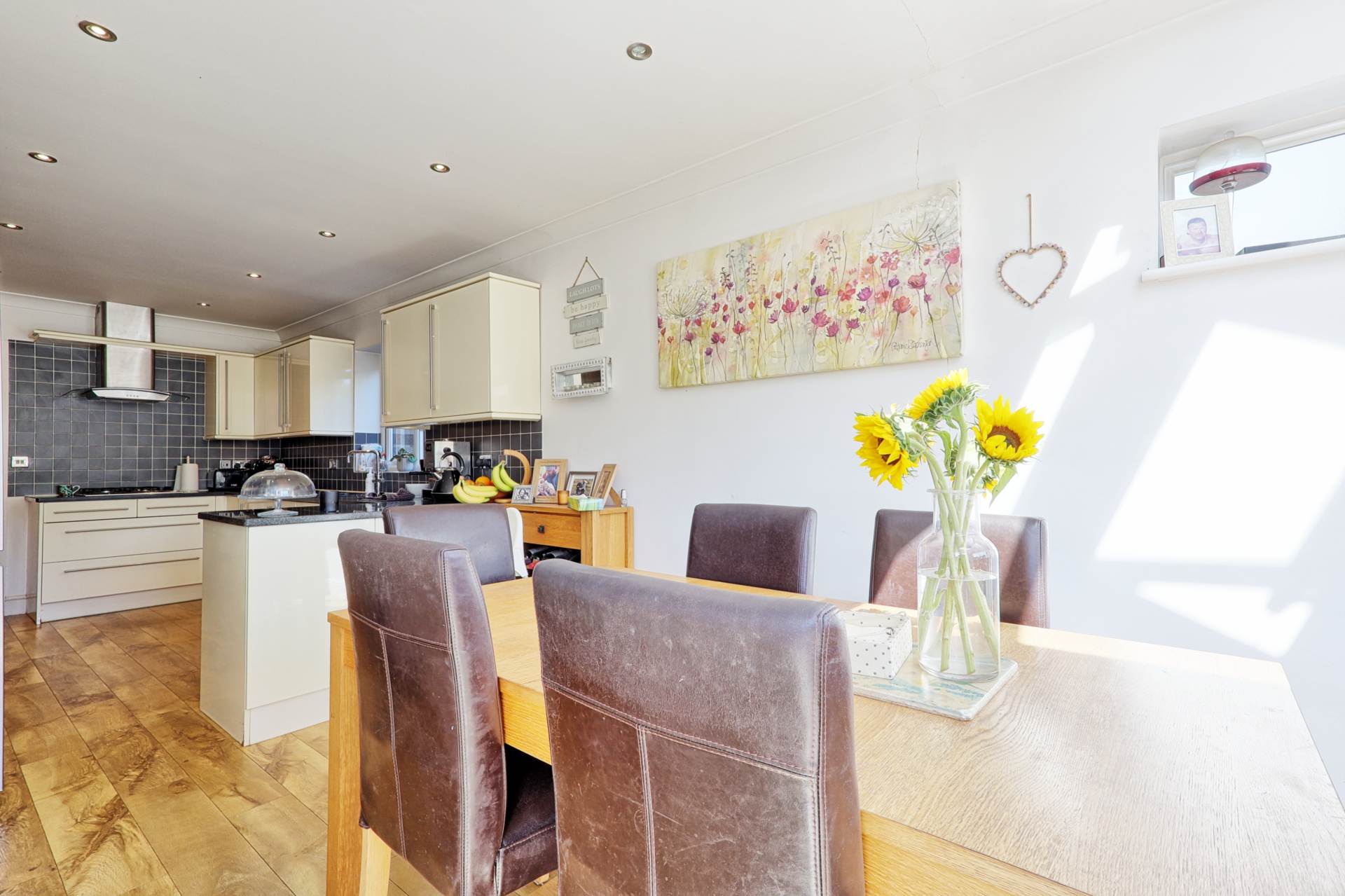 Additional Property Image 4 bedroom Detached for sale in Hockley 6