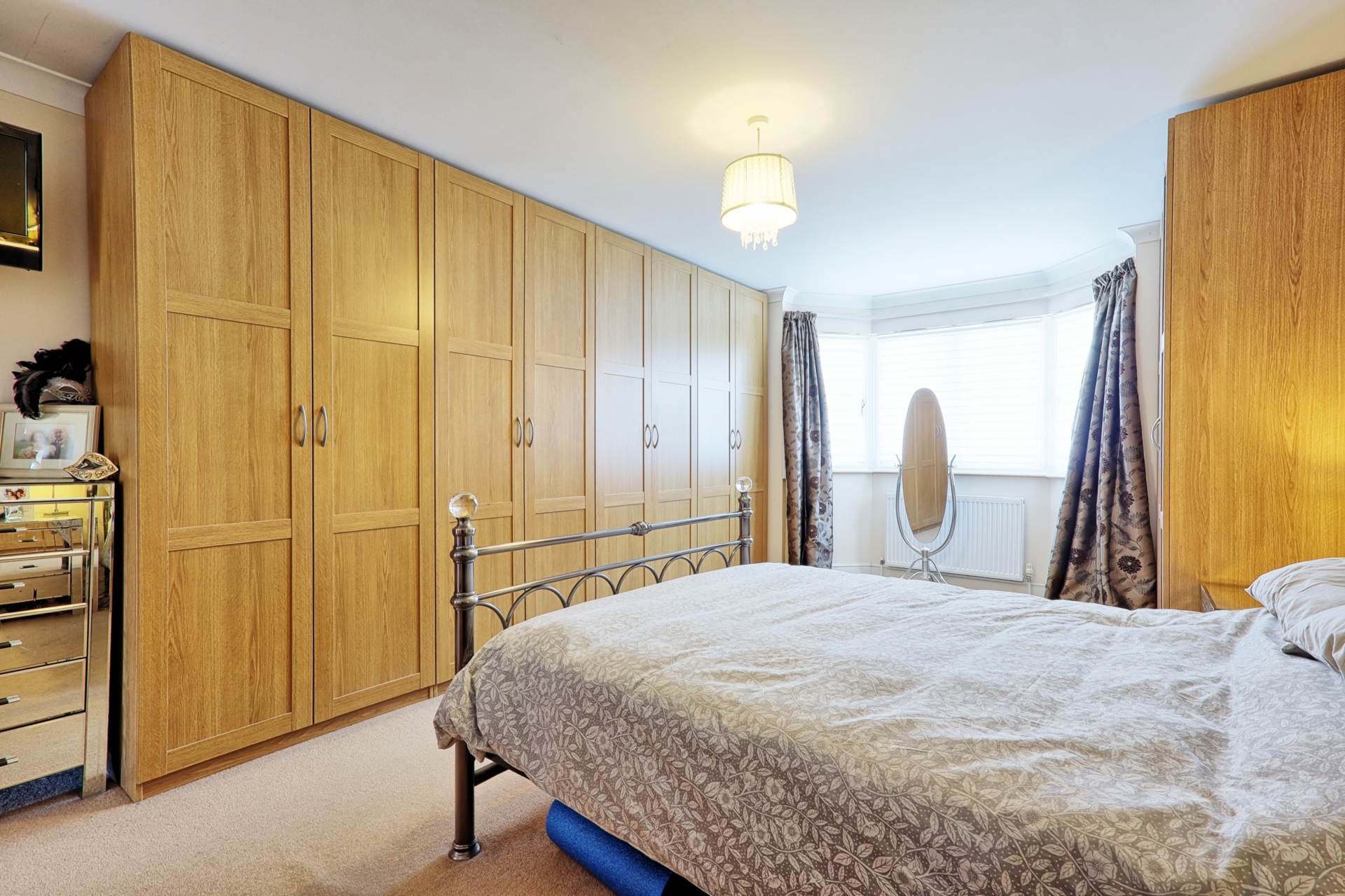 Additional Property Image 4 bedroom Detached for sale in Hockley 11