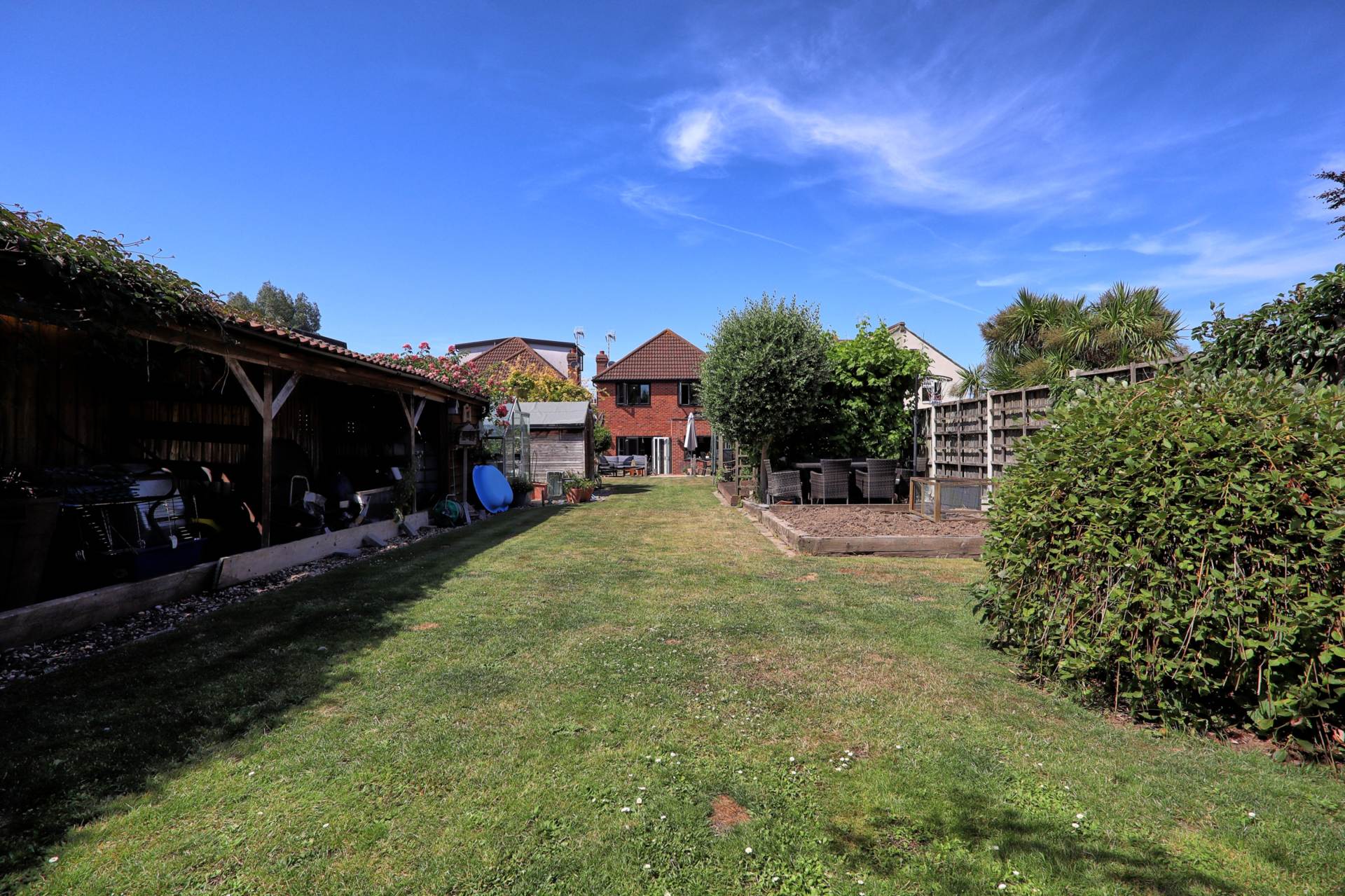 Additional Property Image 4 bedroom Detached for sale in Hockley 22