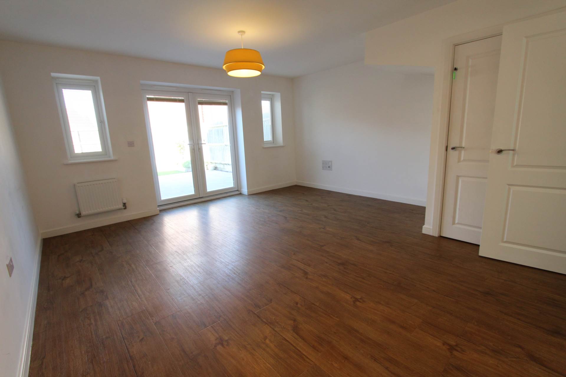 Additional Property Image 2 bedroom Semi Detached to rent in Rochford 4