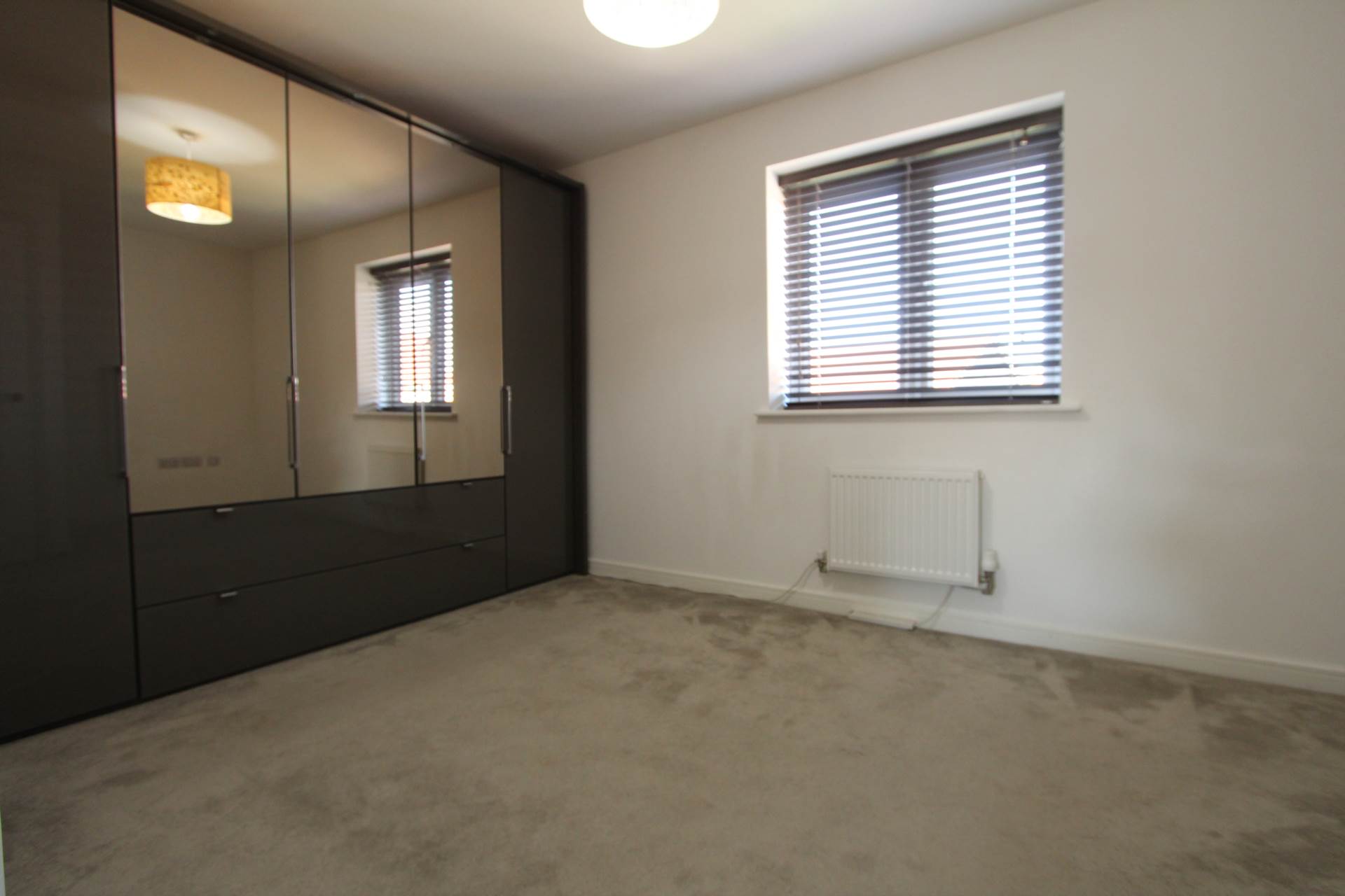 Additional Property Image 2 bedroom Semi Detached to rent in Rochford 5