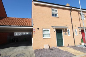 2 bedroom Semi Detached to rent in Rochford