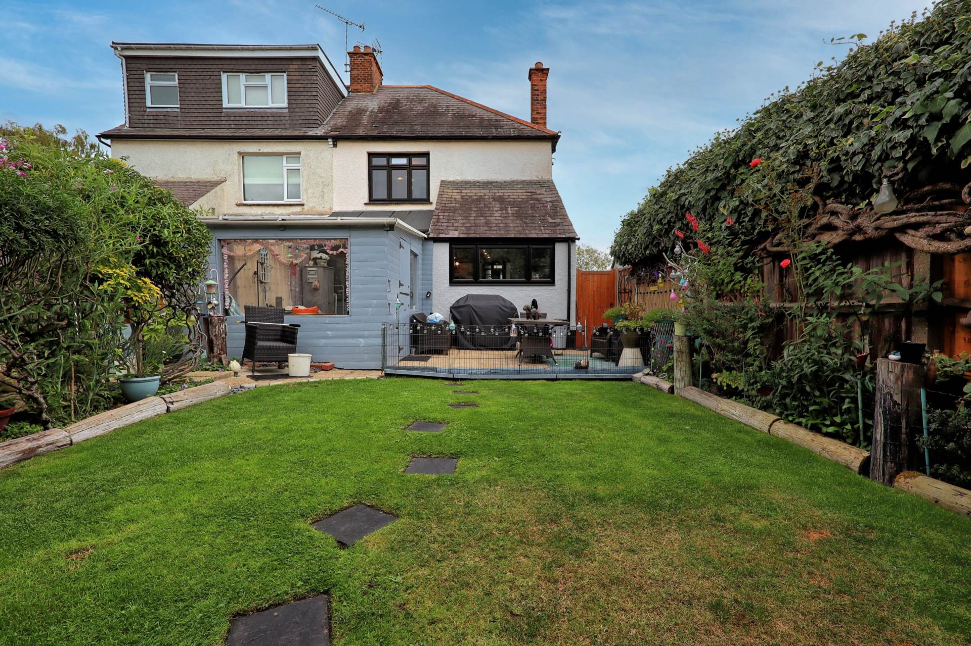 Additional Property Image 3 bedroom Semi Detached for sale in Benfleet 2