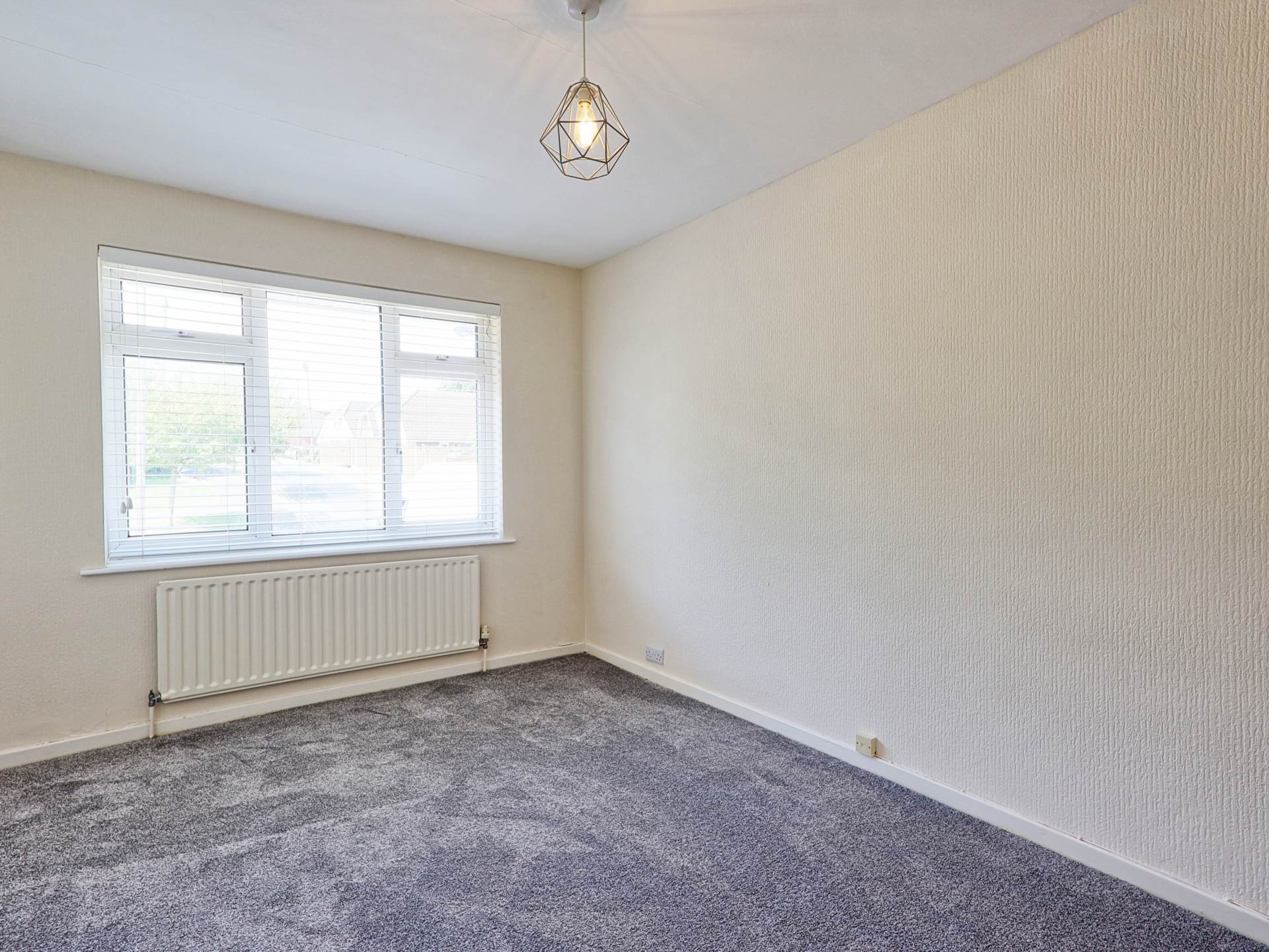 Additional Property Image 3 bedroom Semi Detached for sale in Rayleigh 7