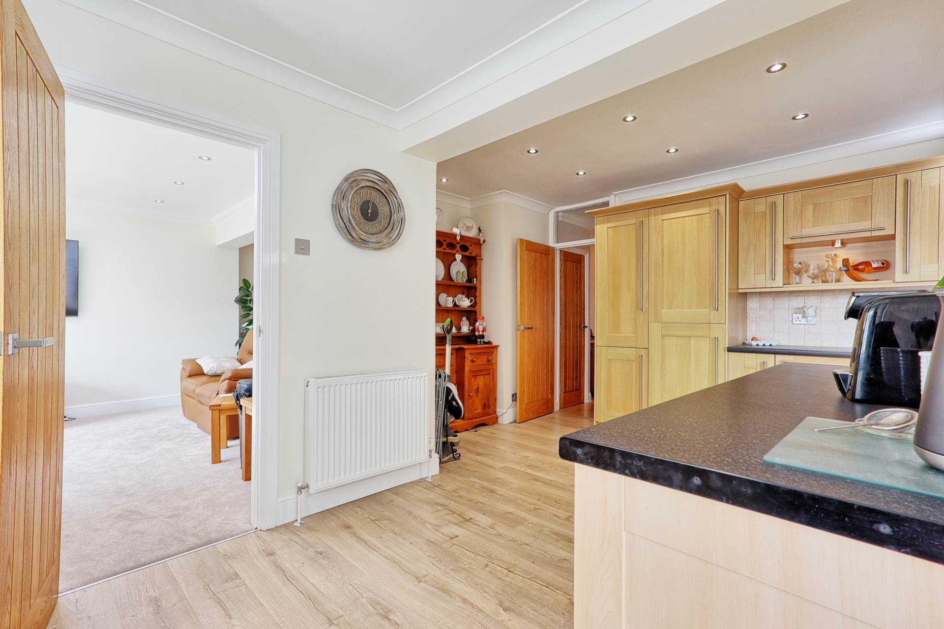 Additional Property Image 3 bedroom Semi Detached for sale in Benfleet 17