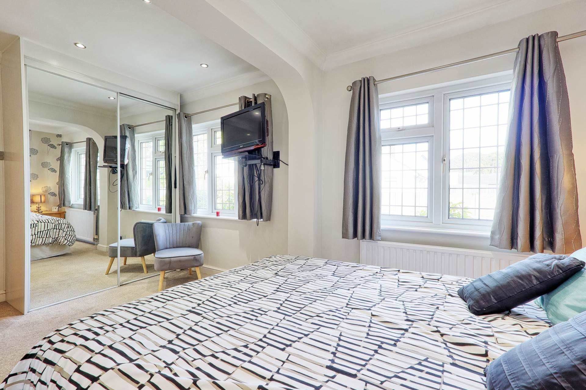 Additional Property Image 3 bedroom Semi Detached for sale in Benfleet 20