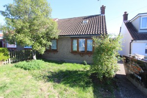 3 bedroom Semi Detached for sale in Benfleet