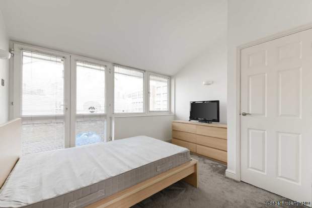 Additional Property Image 2 bedroom Penthouse to rent in London 8