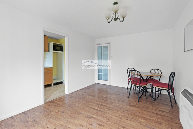 Additional Property Image 1 bedroom Flat for sale in Norwood Green 3
