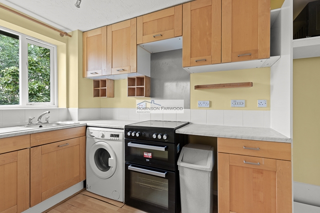Additional Property Image 1 bedroom Flat for sale in Norwood Green 5