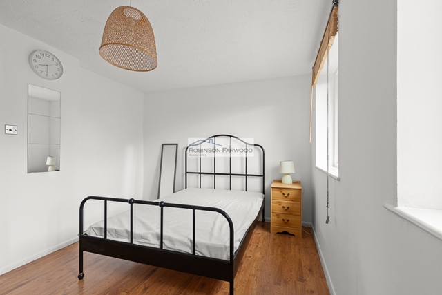 Additional Property Image 1 bedroom Flat for sale in Norwood Green 8