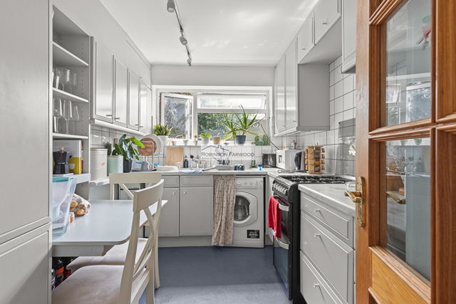 Additional Property Image 2 bedroom Flat for sale in Ealing 2