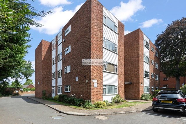 Additional Property Image 2 bedroom Flat for sale in Ealing 11