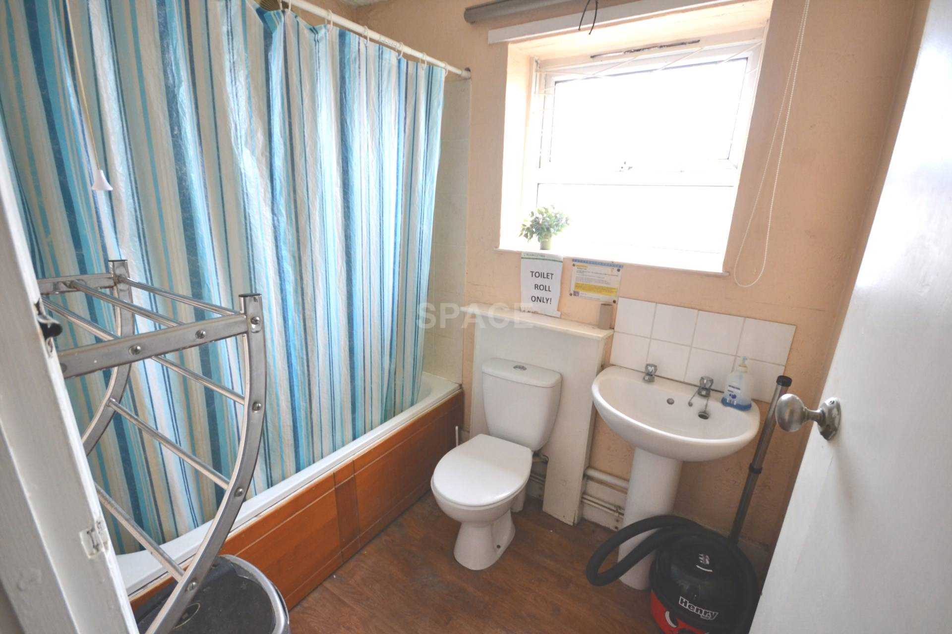 Additional Property Image 1 bedroom Studio to rent in Reading 5
