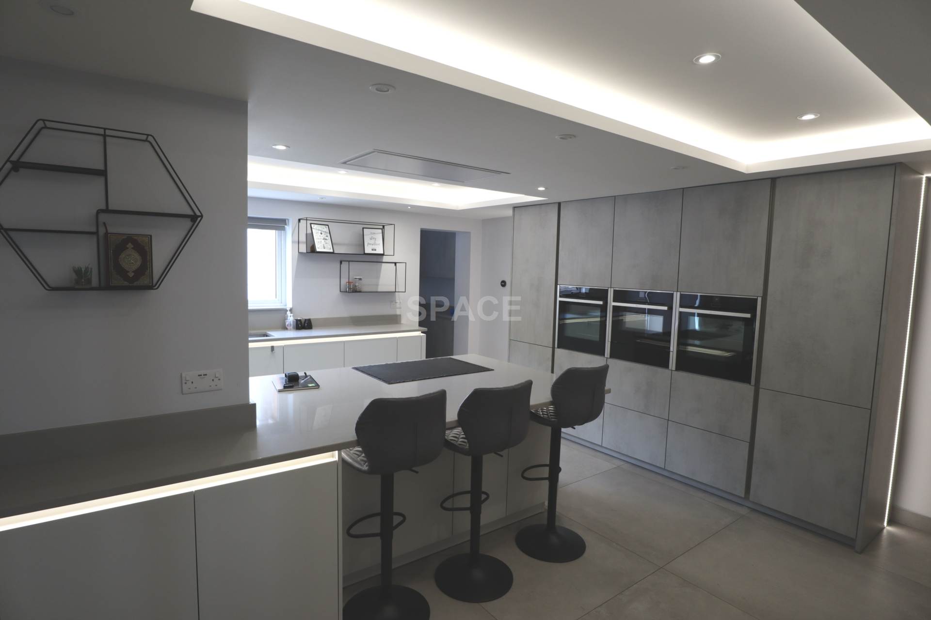 Additional Property Image 3 bedroom Semi Detached for sale in Reading 3