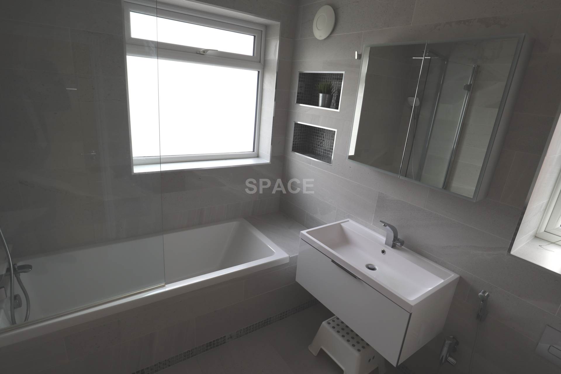 Additional Property Image 3 bedroom Semi Detached for sale in Reading 21