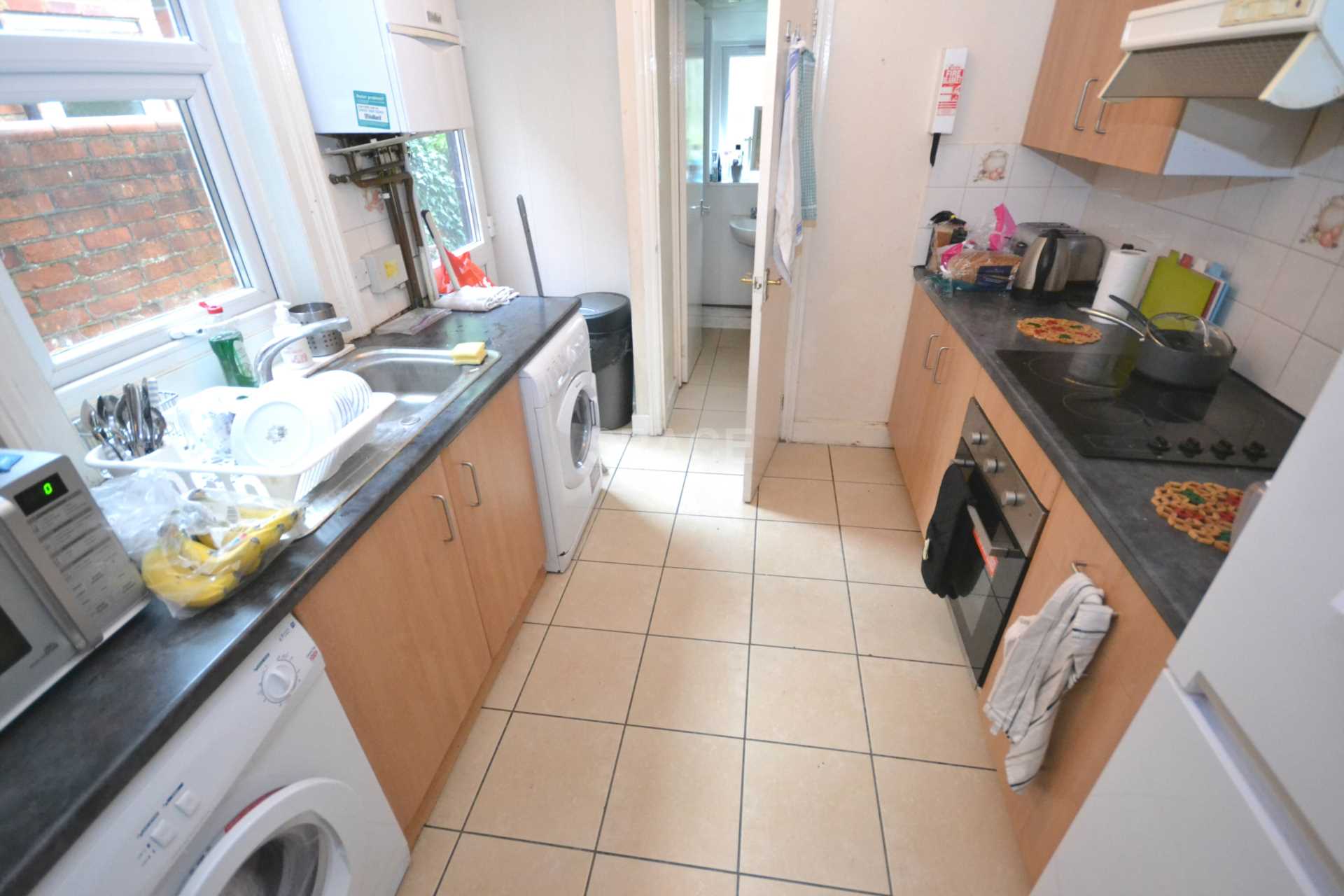 Additional Property Image 4 bedroom Terraced to rent in Reading 3