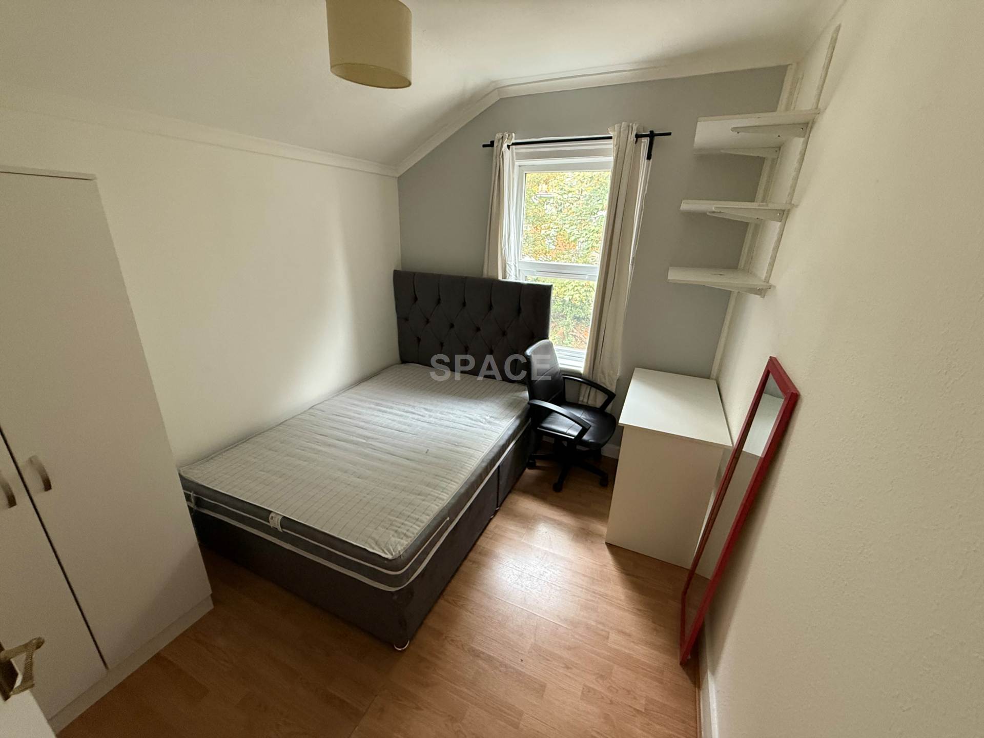 Additional Property Image 4 bedroom Terraced to rent in Reading 10