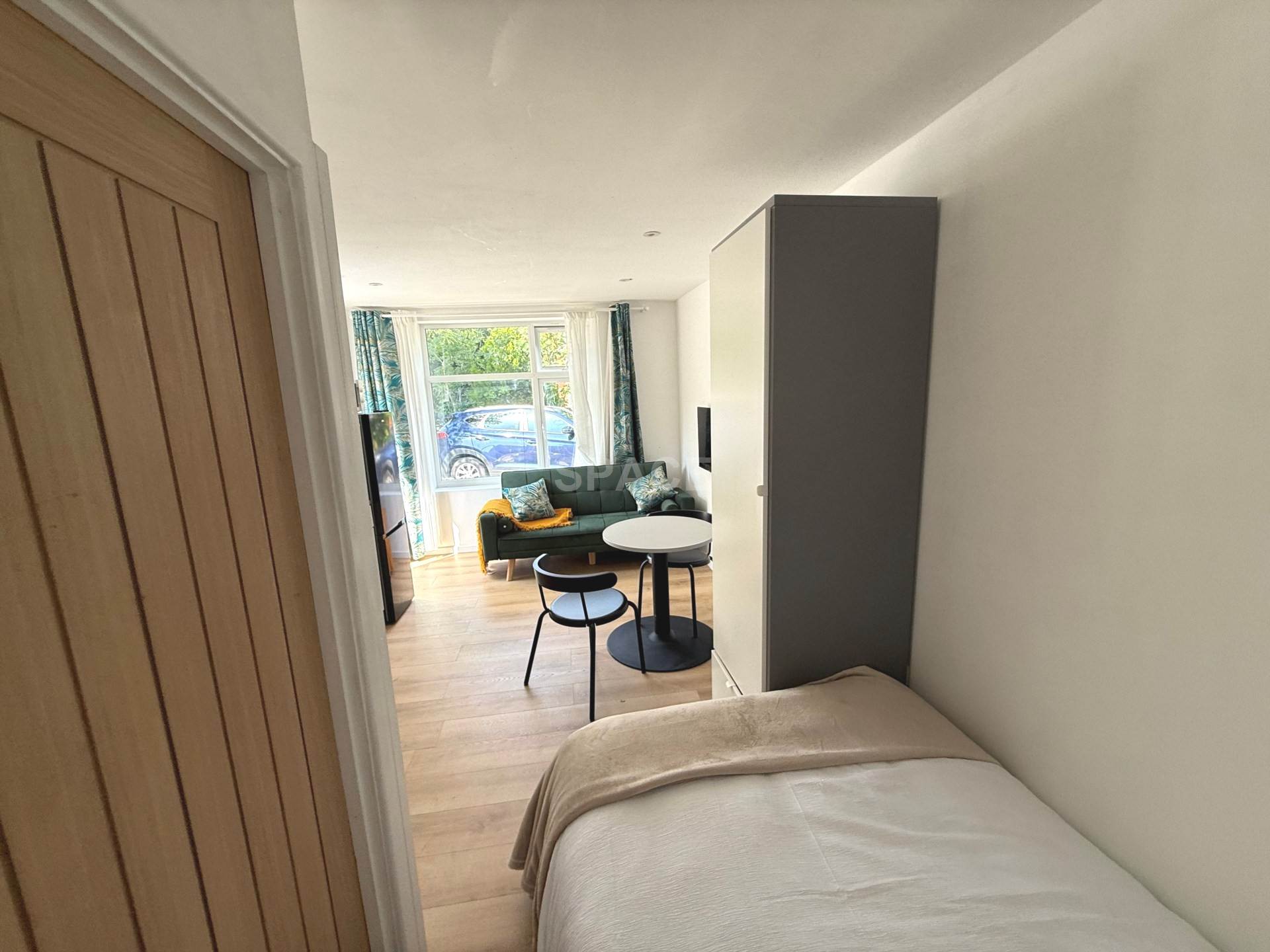 Additional Property Image 1 bedroom Studio to rent in Reading 6