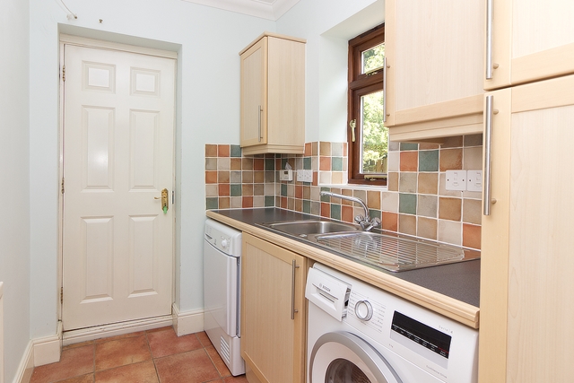 Additional Property Image 5 bedroom Detached to rent in Milton keynes 12