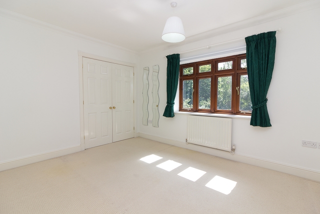 Additional Property Image 5 bedroom Detached to rent in Milton keynes 17
