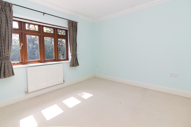 Additional Property Image 5 bedroom Detached to rent in Milton keynes 20