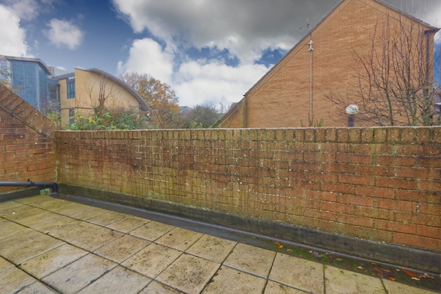 Additional Property Image 1 bedroom Duplex to rent in Milton keynes 10