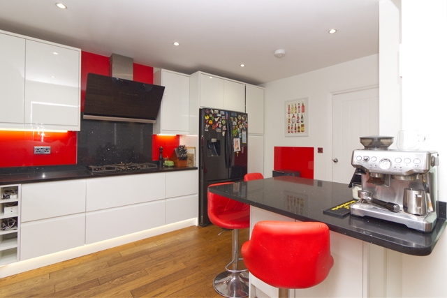 Additional Property Image 4 bedroom Detached to rent in Milton Keynes 2