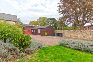 1 bedroom Maisonette to rent in Milton keynes