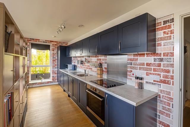 Additional Property Image 2 bedroom Penthouse to rent in Central Milton Keynes 6