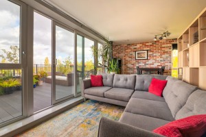 2 bedroom Penthouse to rent in Central Milton Keynes