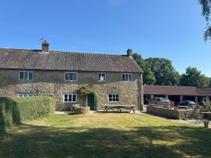 4 bedroom House to rent in Yeovil