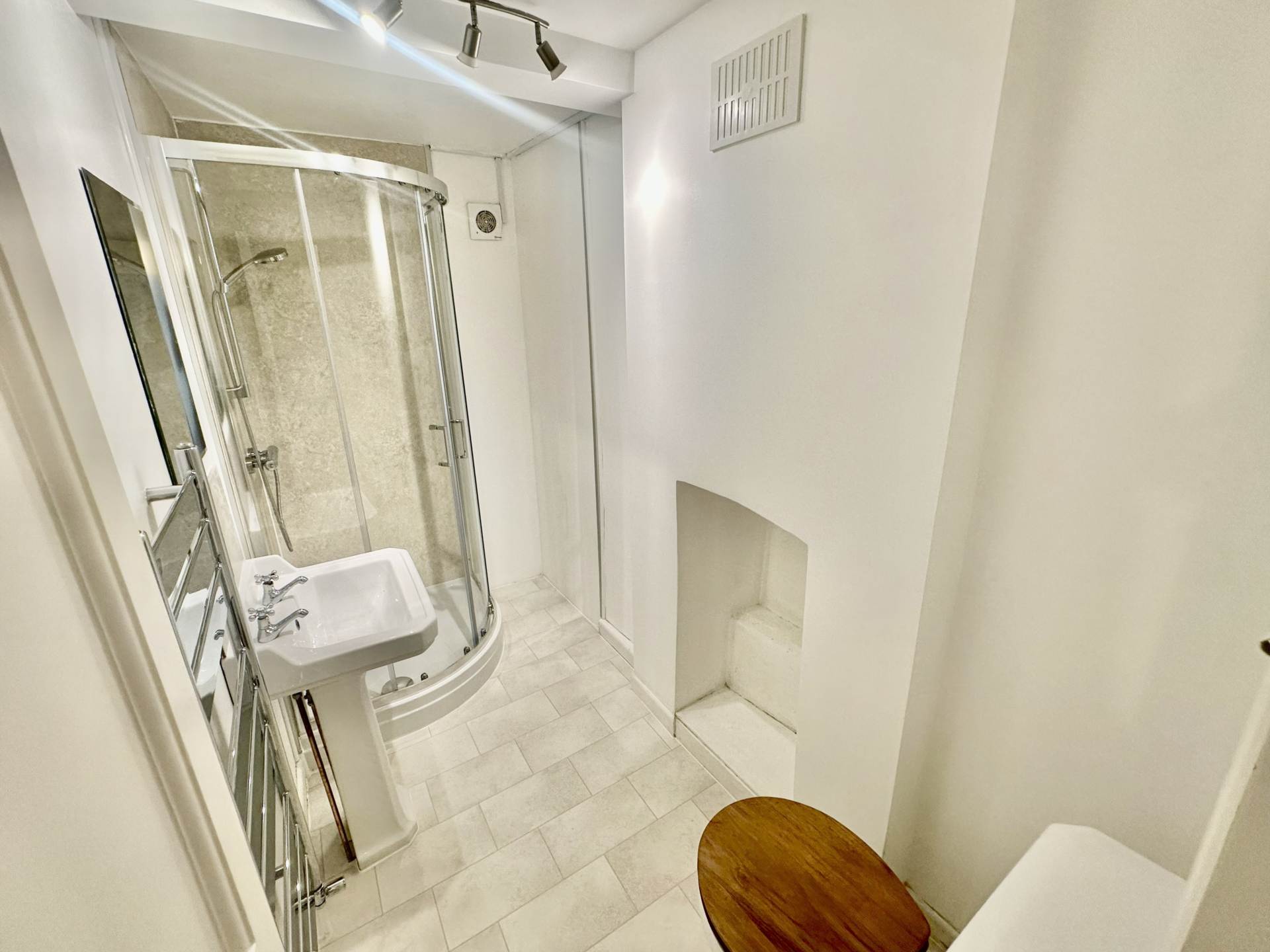 Additional Property Image 3 bedroom Cottage to rent in Frome 8
