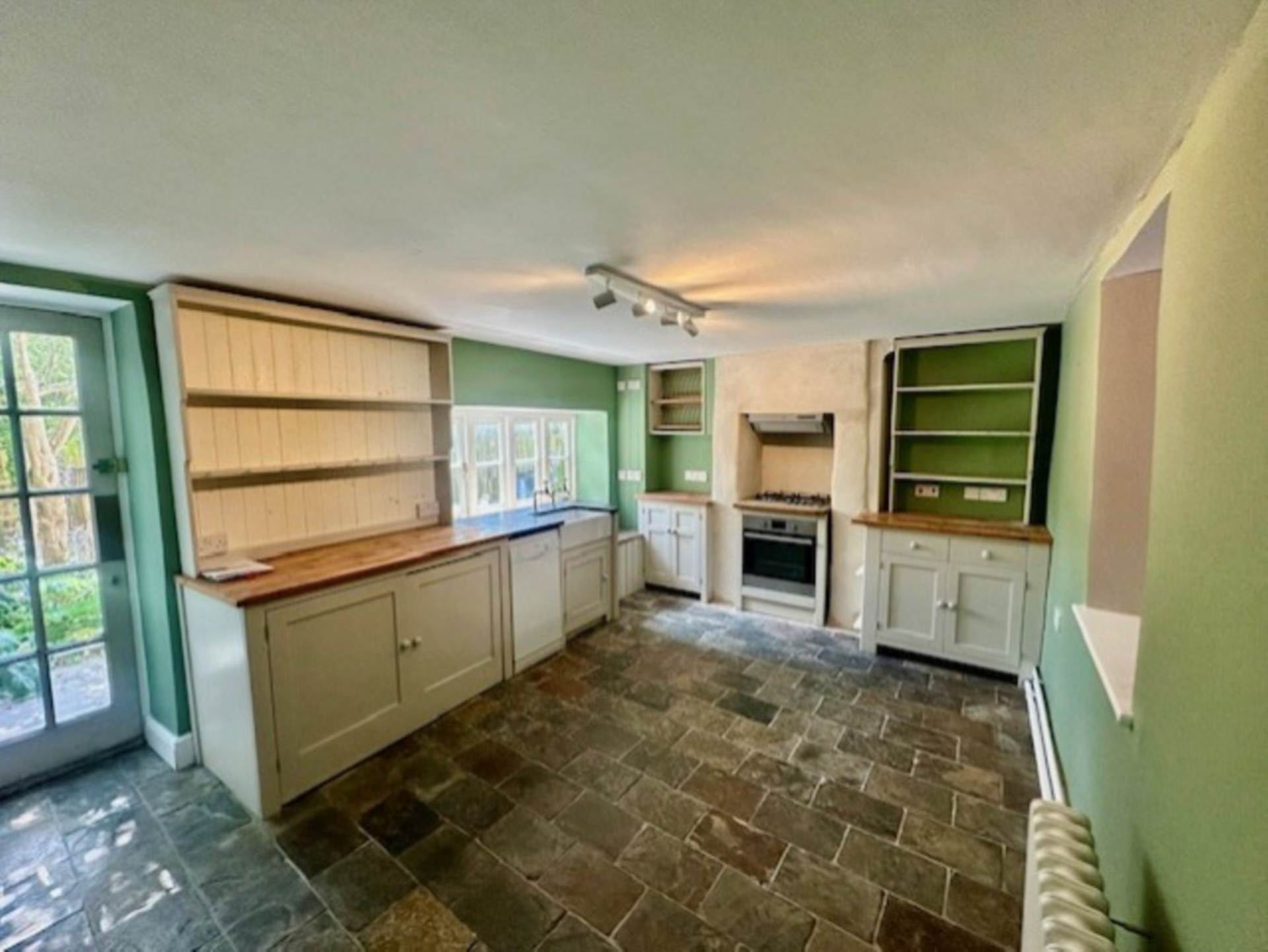 Additional Property Image 3 bedroom Terraced to rent in Frome 4