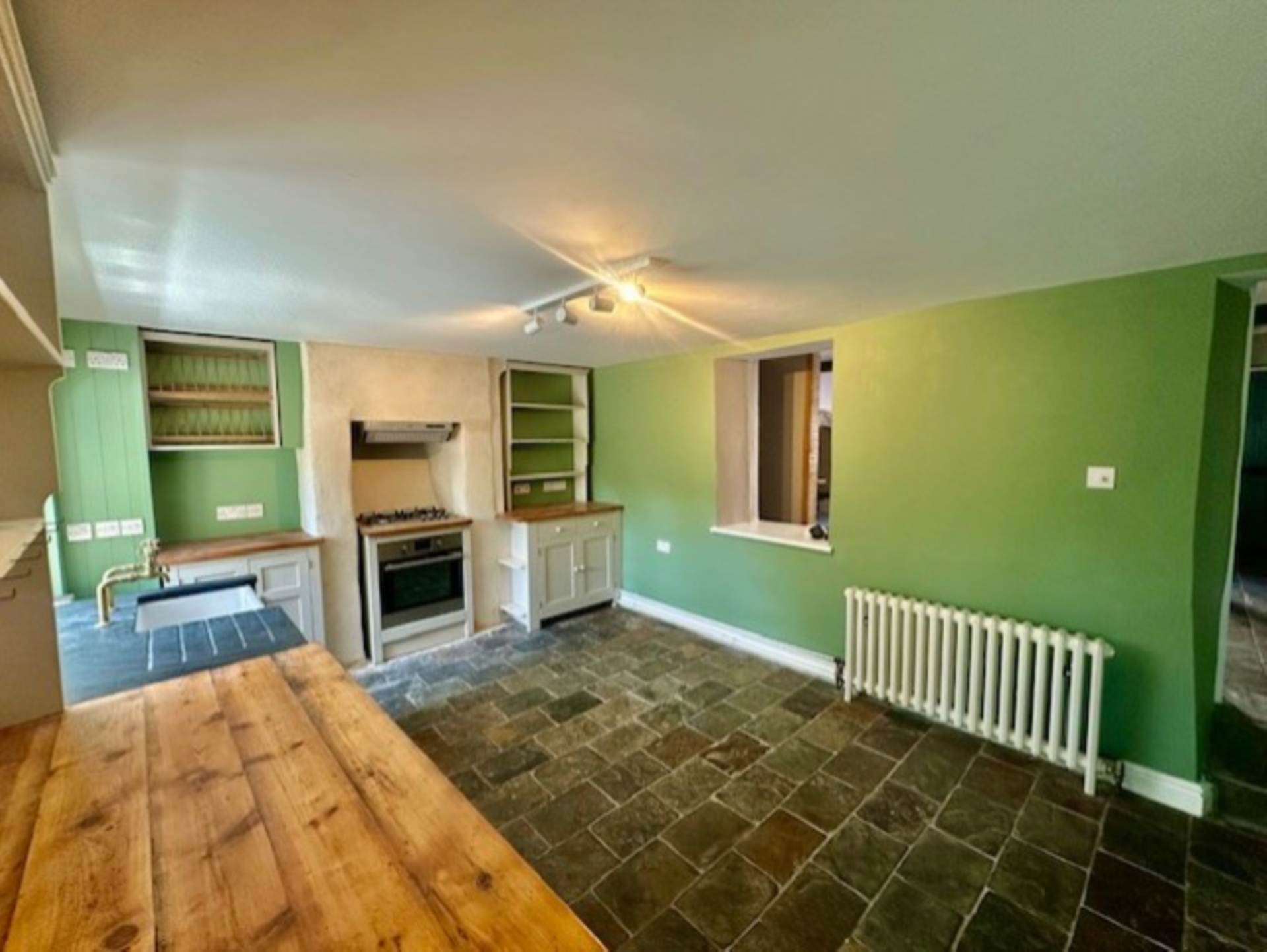 Additional Property Image 3 bedroom Terraced to rent in Frome 5