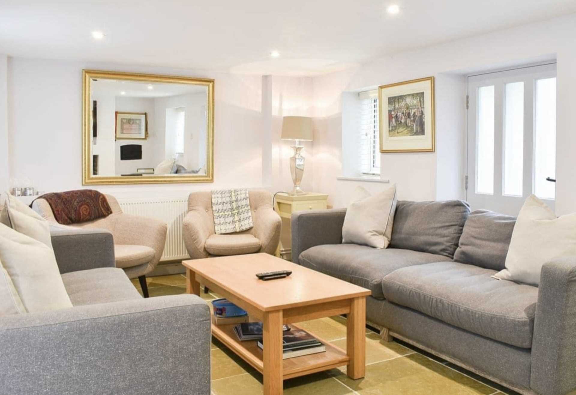 Additional Property Image 3 bedroom Semi Detached to rent in Salisbury 2