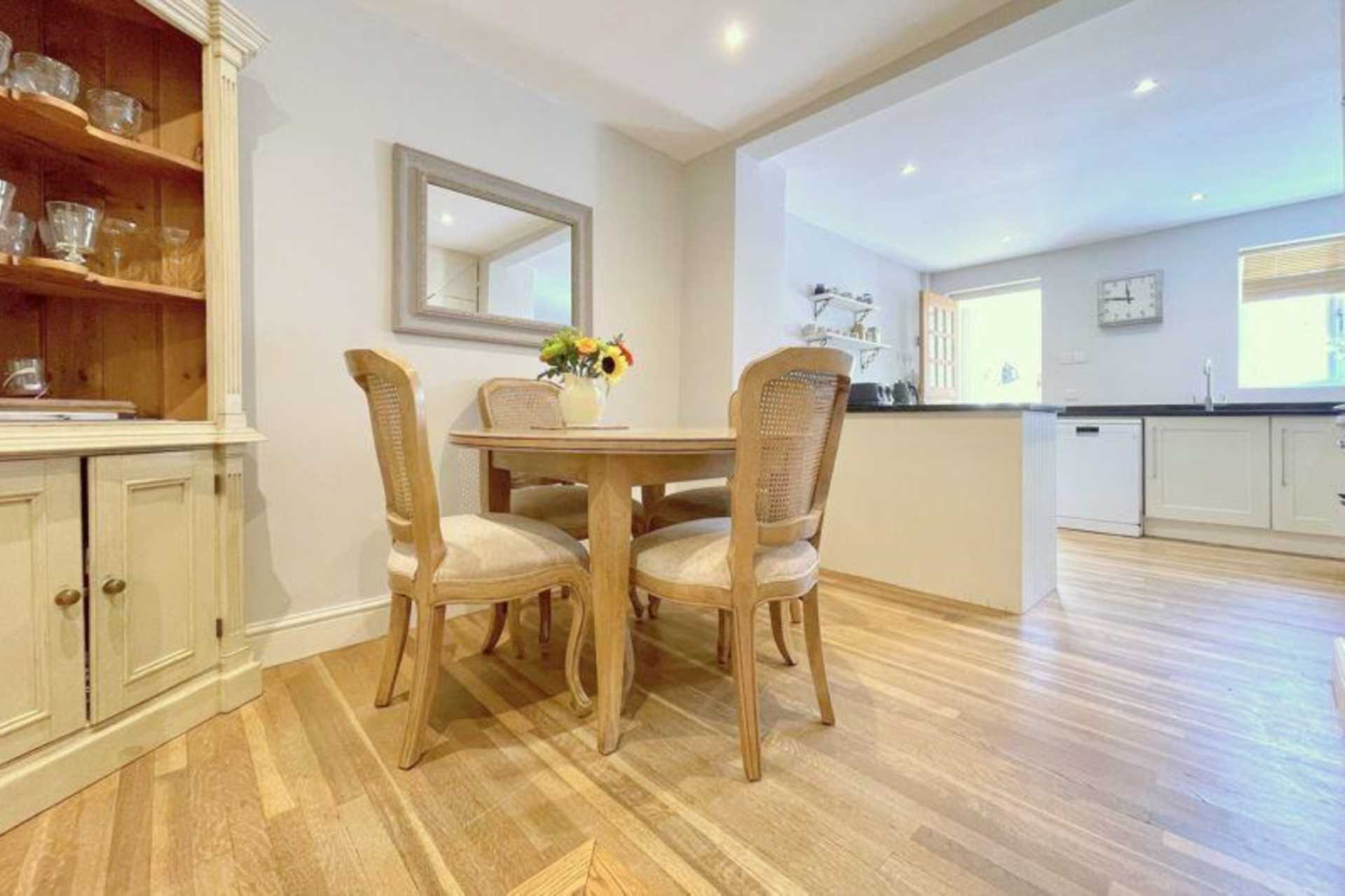 Additional Property Image 2 bedroom Terraced to rent in Bath 7