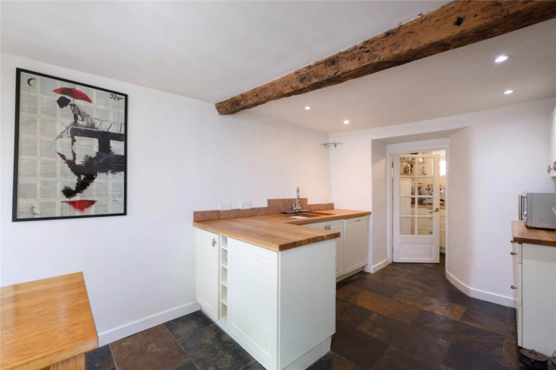 Additional Property Image 4 bedroom Detached to rent in Templecombe 6