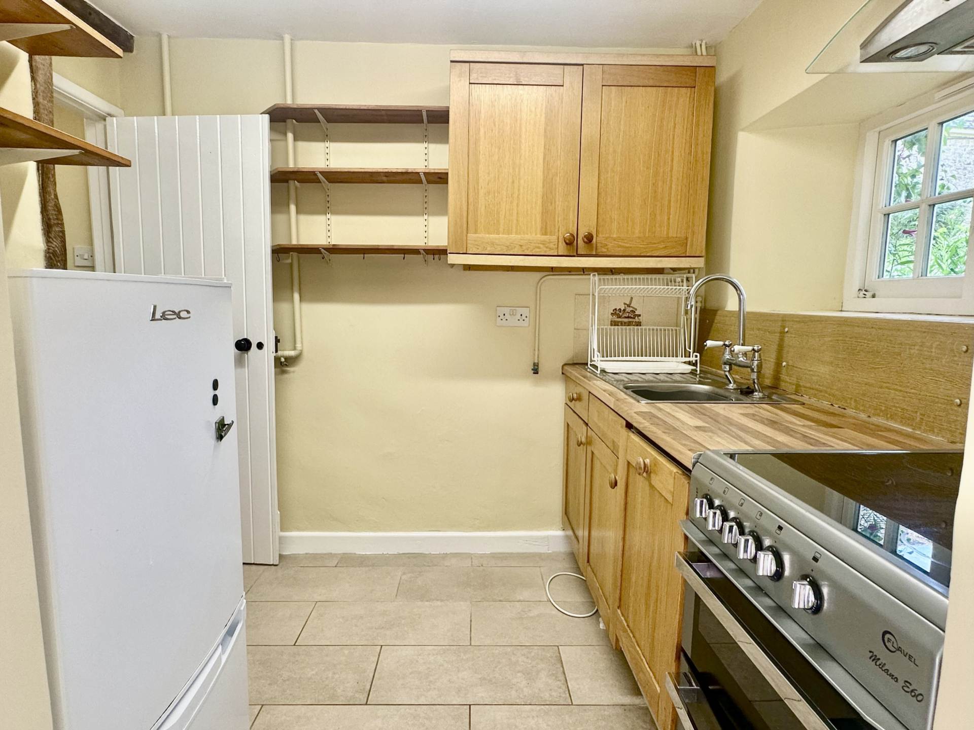 Additional Property Image 1 bedroom Cottage to rent in Bruton 4