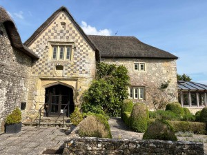 3 bedroom Semi Detached to rent in Warminster