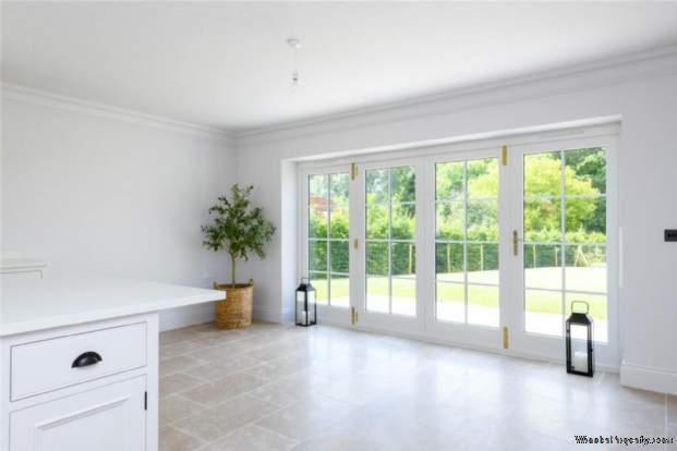 Additional Property Image 4 bedroom Detached to rent in Somerton 5