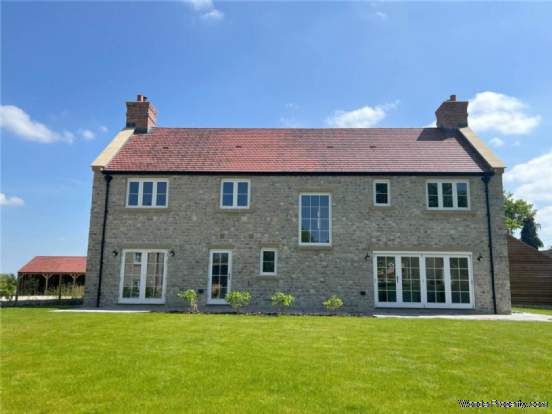 Additional Property Image 4 bedroom Detached to rent in Somerton 18