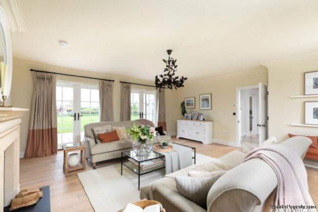 Additional Property Image 5 bedroom Detached to rent in Somerton 6