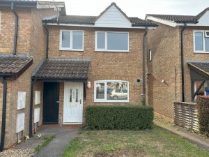 2 bedroom Terraced to rent in Warminster