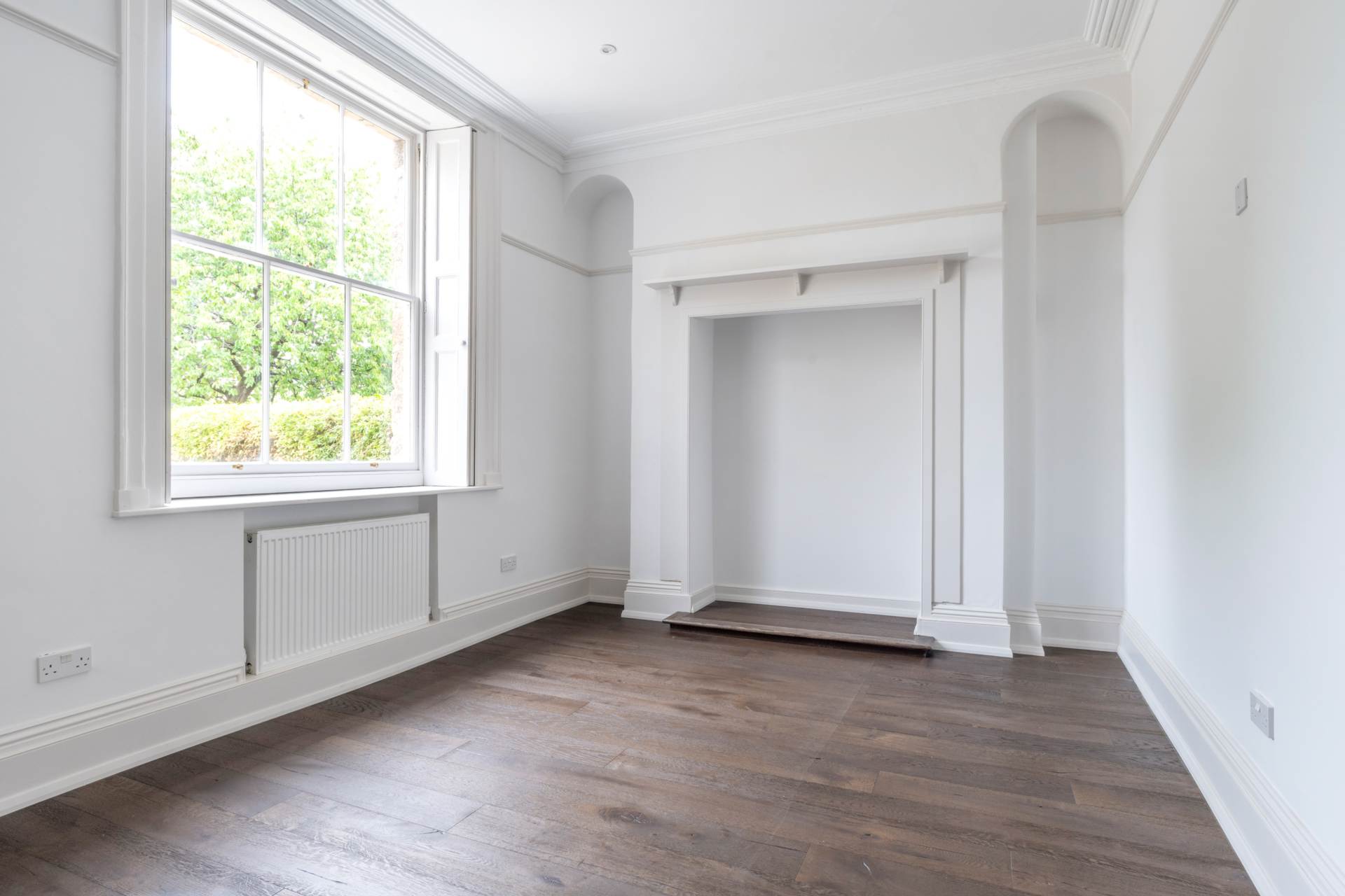 Additional Property Image 6 bedroom Town House to rent in Sherborne 9