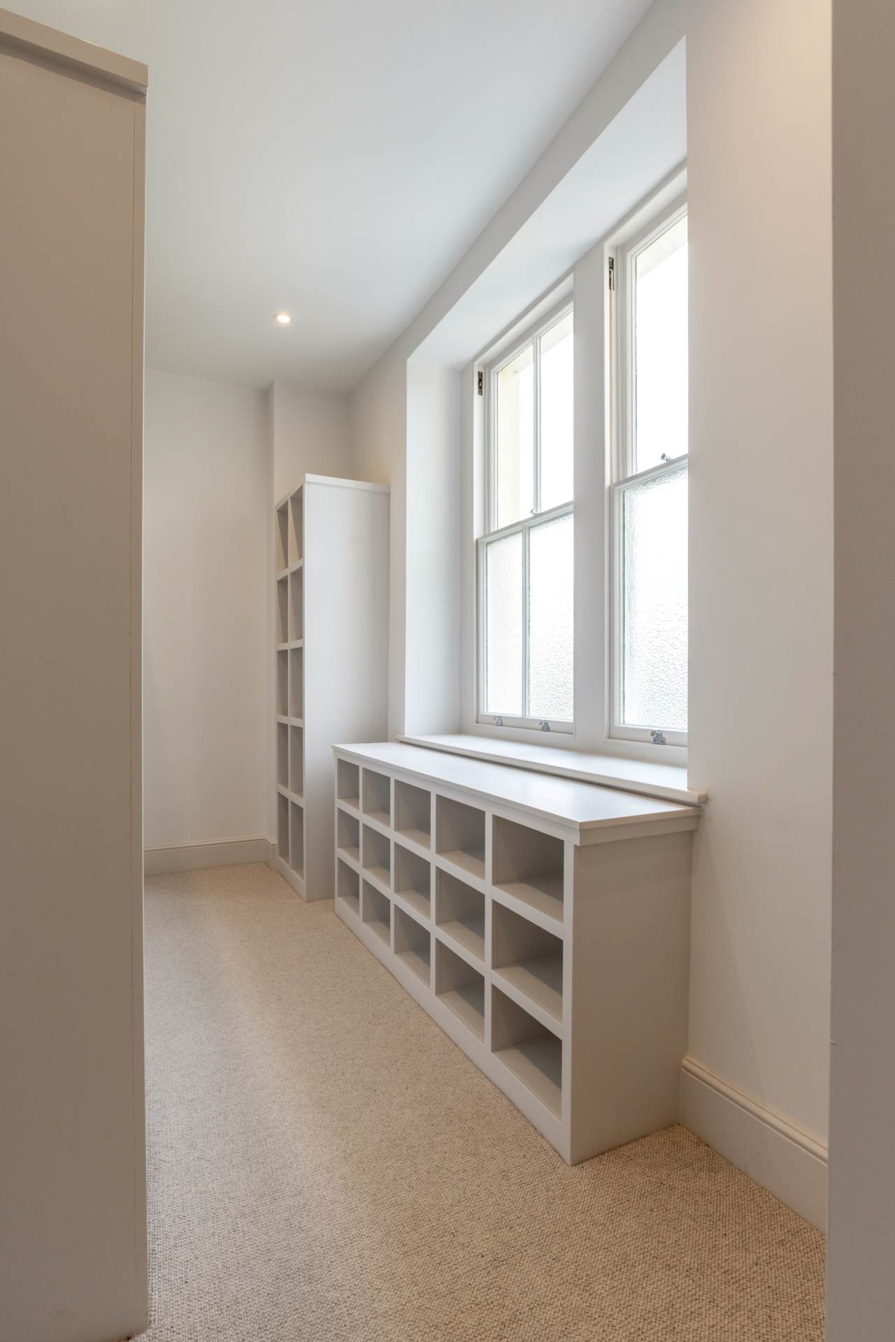 Additional Property Image 6 bedroom Town House to rent in Sherborne 18