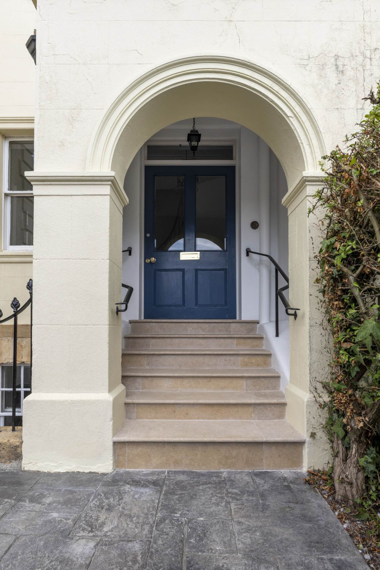 Additional Property Image 6 bedroom Town House to rent in Sherborne 30