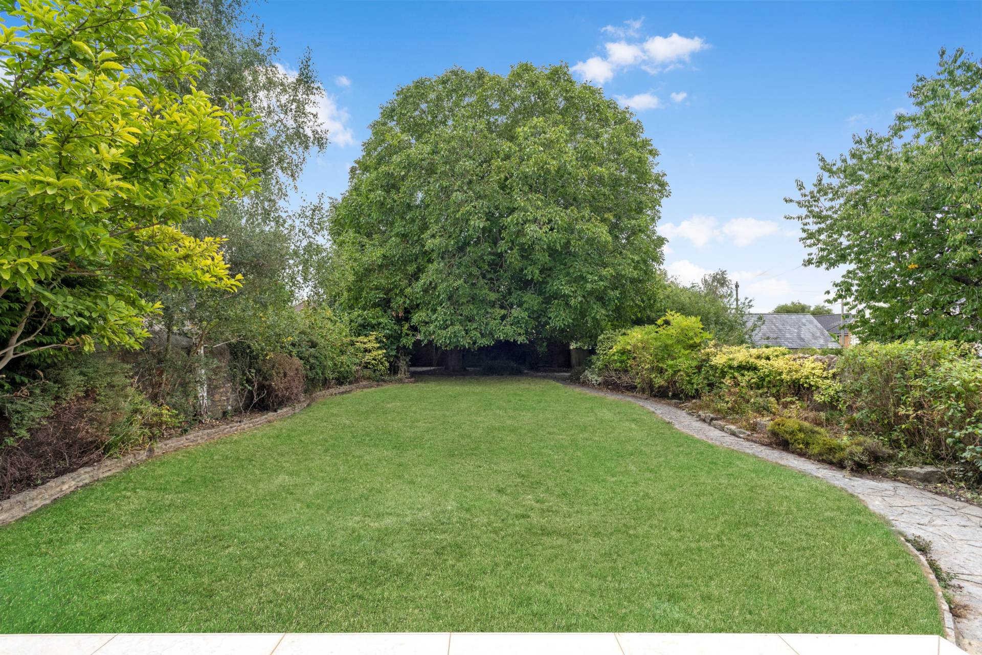 Additional Property Image 6 bedroom Town House to rent in Sherborne 32