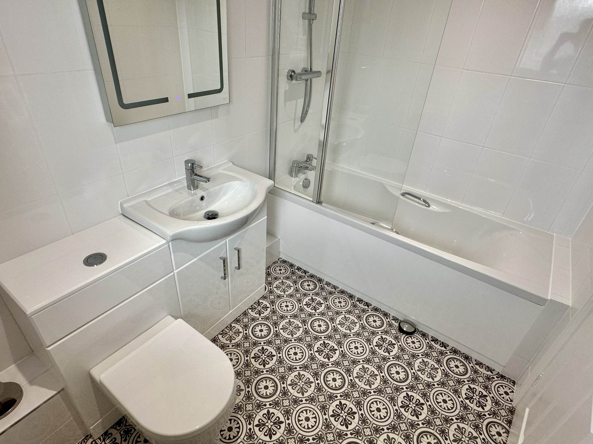 Additional Property Image 4 bedroom Detached to rent in Bruton 16